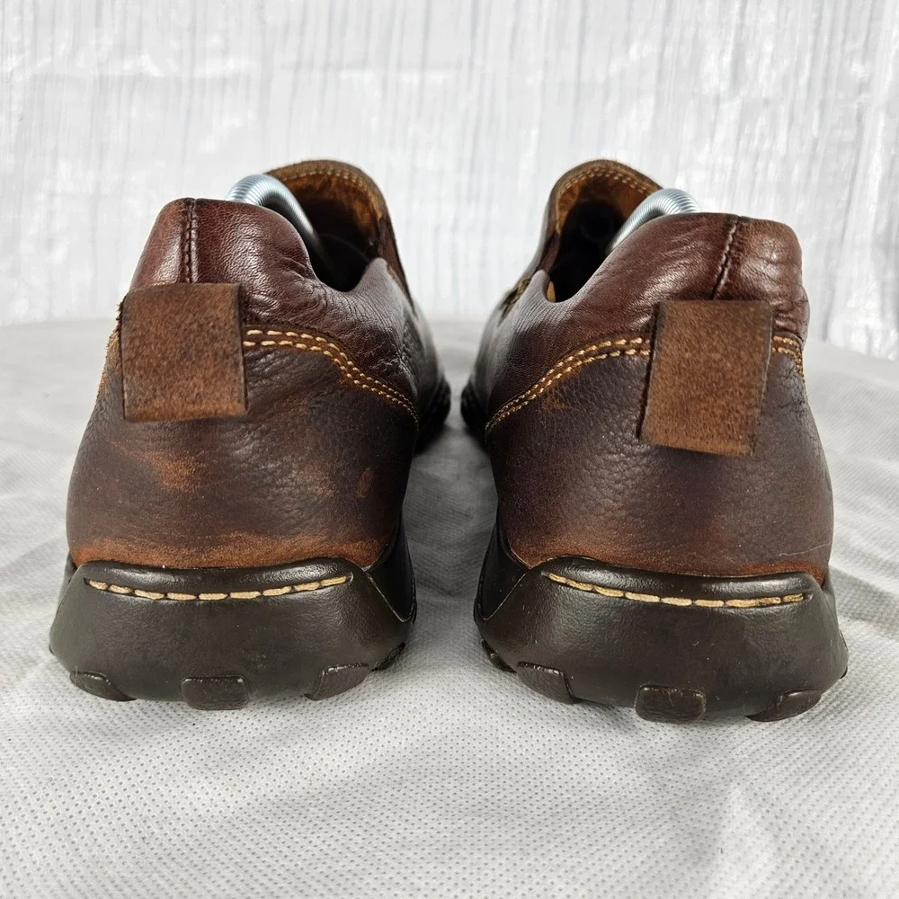 Born Men's 10.5 / 44.5 Winfield Moc-Toe Brown Leather Slip On Loafers Shoes
